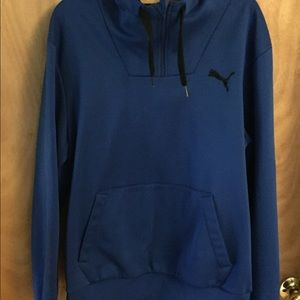 Men’s Puma sweatshirt!